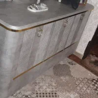 میز تلویزیون و اینه کنسول