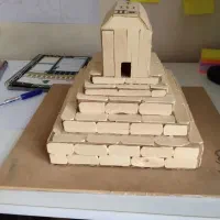 ماکت مقبره کورش بزرگ