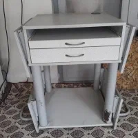 میز کامپیوتر بغل تاشو