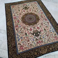 فرش تمام ابریشم ربات بافت (فرش ماندگار)