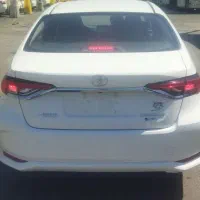 تویوتا کرولا ۱۸۰۰ سی‌سی
