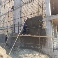 بنای ساختمان هستم.