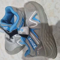 کفش اسپرت درحدنونو