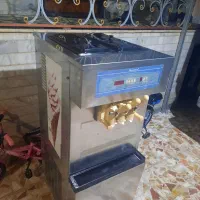 دستگاه بستنی