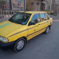 تاکسی پراید