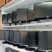 مانیتور LCD برای دوربین و کامپیوتر
