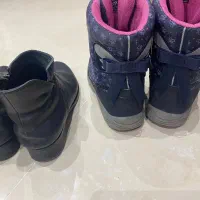 تعداد زیادی کفش و چکمه خارجی تا سایز ۳۹|کیف، کفش، کمربند|زنجان, |دیوار