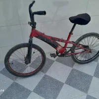 دوچرخه ۲۰ سالم میباشد