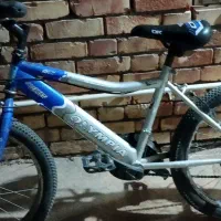 دوچرخه در حد نو