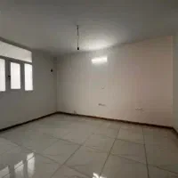 43متری-طبقه-همکف-روبروی-وزارت-کار-انباری-بالکن