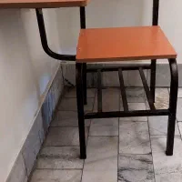 صندلی دانشجویی