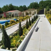 خدمات باغبانی کاشتن گل باغچه کاری تعویض خاک گلدون