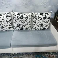 مبل 8 نفره کاملا سالم بدون پارگی و خرابی|مبلمان خانگی و میز عسلی|مشهد, شهرک مهرگان|دیوار