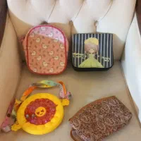 تعدادی کیف دخترانه