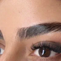 تخفیف ویژه اکستنشن مژه و ابرو