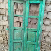 سلام درب چوبی قدیمی سالم