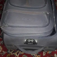 چمدان مسافرتی