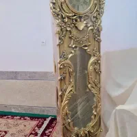 ویترین و ساعت