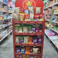 استند چیپس و پفک چی توز