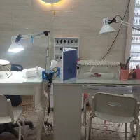 میز و استند ناخنکار