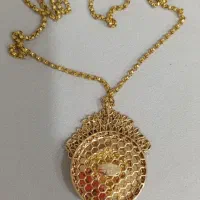 گزدنی ورساچ|جواهرات|یاسوج, |دیوار