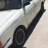 ماشین پیکان سواری