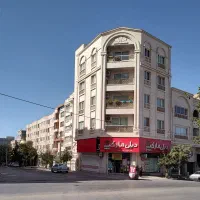 آپارتمان تک واحدی دونبش چهار طبقه