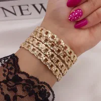 االنگوطلاروس و زیورآلات ژوپینگ ورساچه کاشان