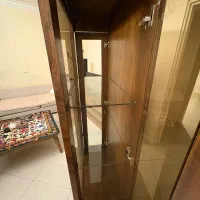 بوفه شیشه ای شیک و ساده