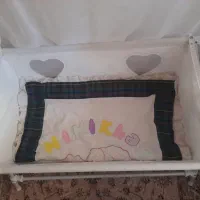 گهواره کودک|تخت و صندلی بچه|قزوین, |دیوار