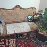چهار عدد صندلی به علاوه مبل ۳ نفره|مبلمان خانگی و میز عسلی|بروجرد, |دیوار