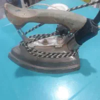 اتو.سنگی.قدیمی