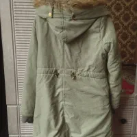 کاپشن زنانه|لباس|شیراز, کوشک میدان|دیوار