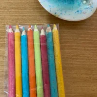 مداد رنگی‌ جویدنی طوطی و دمبل