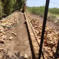 استا بنا همه کاره در محدوده ماهان محی اباد جوپار
