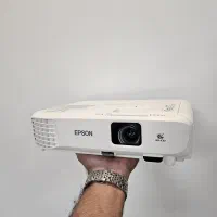 ویدیو پروژکتور اپسون X05 کارکرد 5ساعت