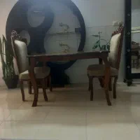 میز ودوعد صندلی مبلی نو
