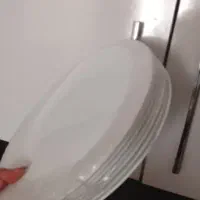 ۲دس خورش۱دس برنج۲دس نلبکی۳دس پیاله نو