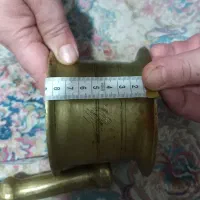 هاون قدیمی وزن حدود دو کیلو وهشت صد