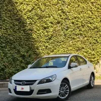 جک J5 اتوماتیک 1800cc