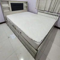 تخت خواب دونفره