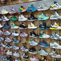 کتونی اورجینال وارداتی درجه یک آکبند|کیف، کفش، کمربند|فردیس, منظریه|دیوار