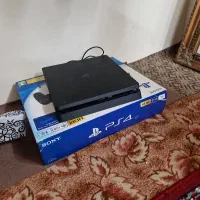 ps4 در حد پلمپ دو دسته ۱ ترابایت
