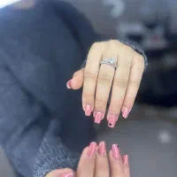 کاشت ناخن فقط ۱۲۰