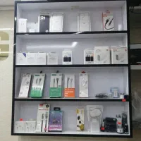 میز تعمیرات موبایل/ویترین شیشه /دکور موبایل فروشی|فروشگاه و مغازه|ری, شهید غیوری (ابن باویه)|دیوار