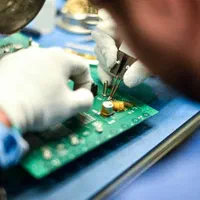 استخدام دانشجویان مهندسی پزشکی و مهندسی برق