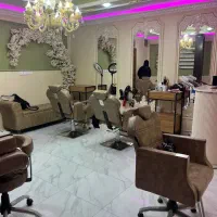 میز ناخن تخت مژه صندلی رنگ و کراتین|استخدام درمانی، زیبایی، بهداشتی|تهران, خاک سفید|دیوار