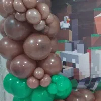 بادکنک سبز وقهوه ای