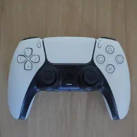 PS5 تمیز و سالم با بازی|کنسول، بازی ویدئویی و آنلاین|آمل, |دیوار