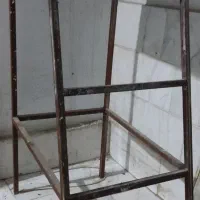 چهارپایه آهنی|صندلی و نیمکت|گرگان, |دیوار